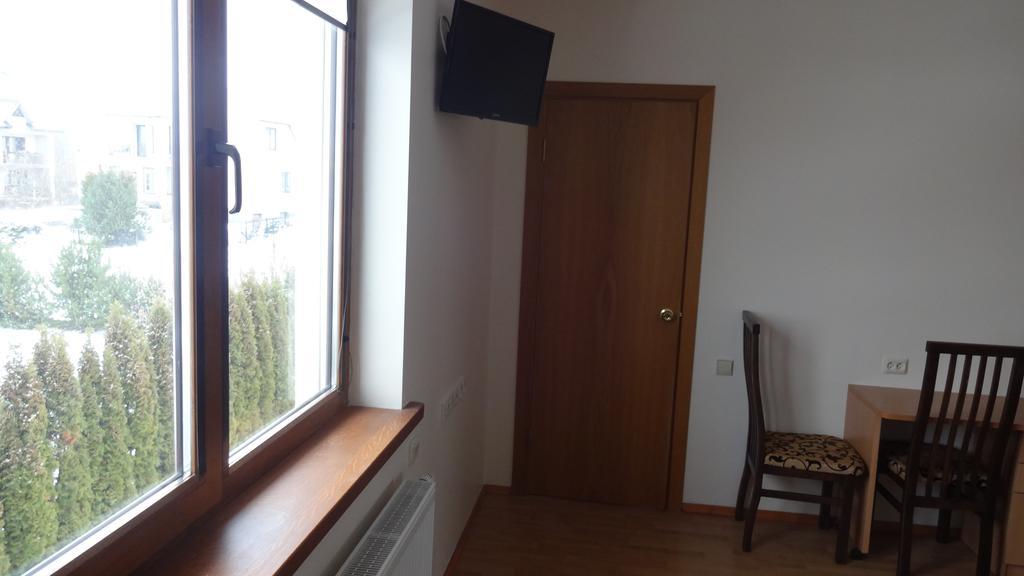 אוטנה Vidu Guest House מראה חיצוני תמונה
