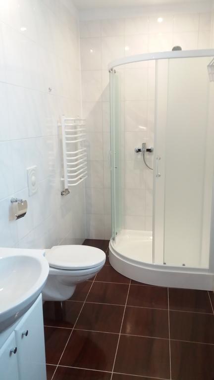 אוטנה Vidu Guest House מראה חיצוני תמונה