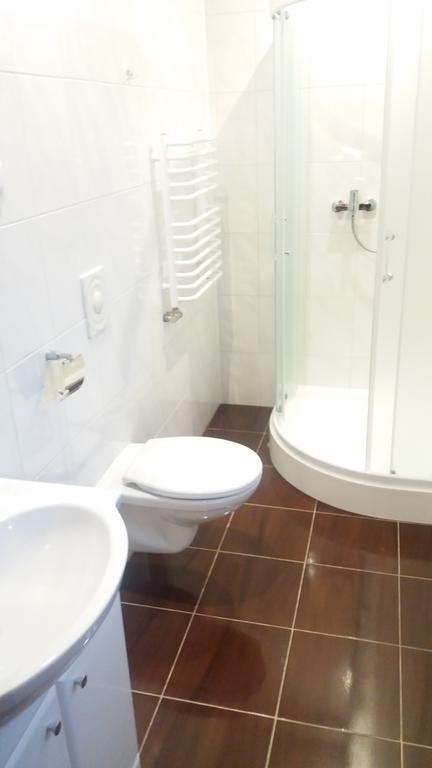 אוטנה Vidu Guest House מראה חיצוני תמונה