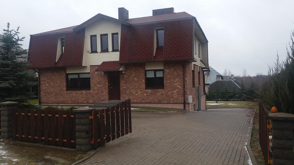 אוטנה Vidu Guest House מראה חיצוני תמונה