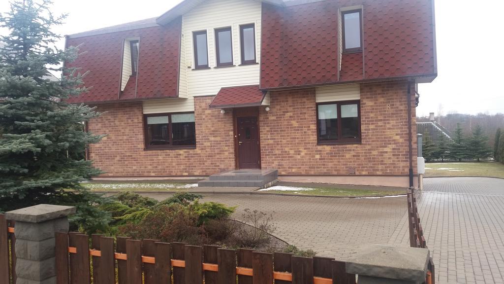 אוטנה Vidu Guest House מראה חיצוני תמונה