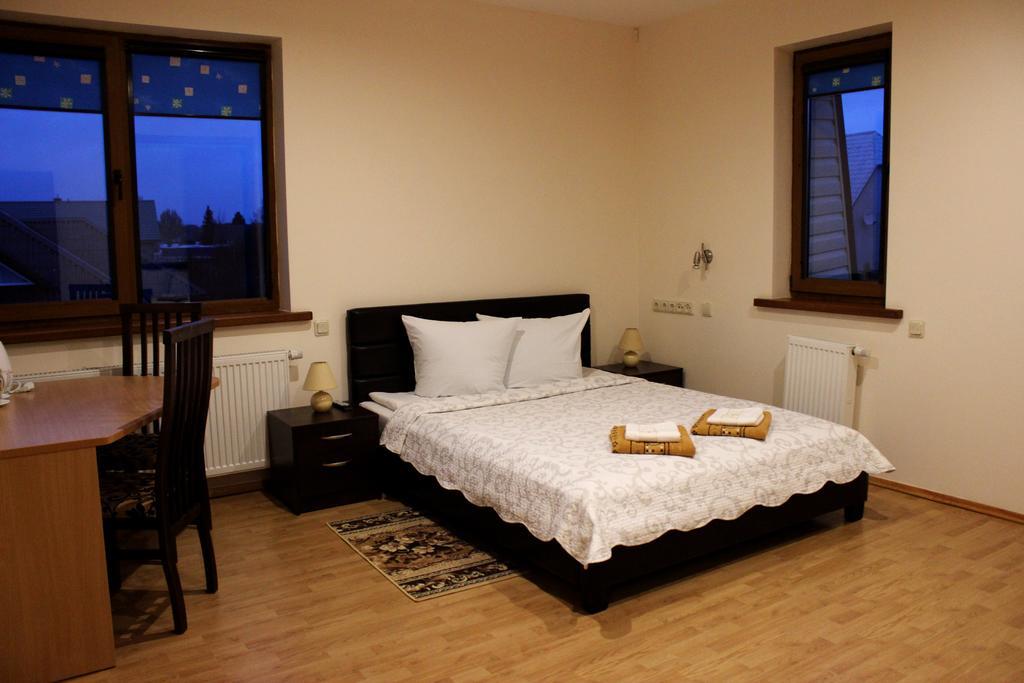 אוטנה Vidu Guest House מראה חיצוני תמונה