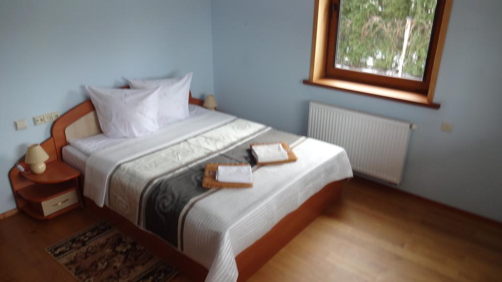 אוטנה Vidu Guest House מראה חיצוני תמונה